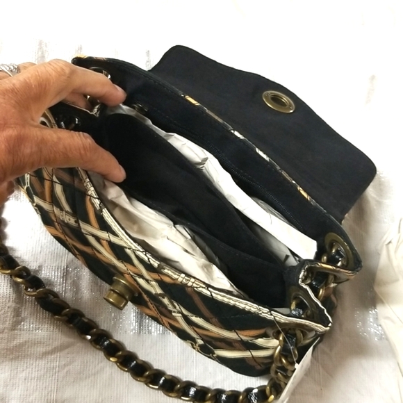 Handbag - Picture 4 of 5